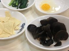 -桥香园过桥米线(国贸店)