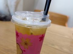 -藏猫猫咖啡主题馆(中央大道店)