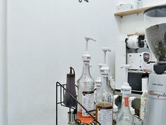 大堂-UPUPKAFE  立咖啡(浏城桥店)