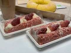 草莓魔法棒-奈雪的茶(百盛店)