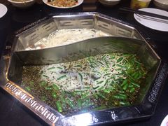 -重庆德庄火锅(体育中心店)