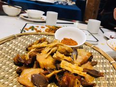 -院8里·少城记忆老川菜(宽窄巷子店)