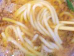 -丽虹云南过桥米线(兴工街店)