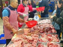 -标记美食新鲜猪杂(兴南大道店)