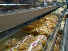 -胖东来生活广场(健康路店)