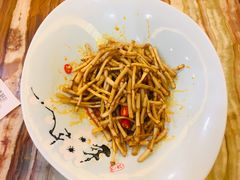 凉拌鱼腥草-椿记烧鹅(叠彩店)