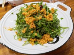 三叶香拌海胆-老山记海城馅饼大酒店(振兴小区店)