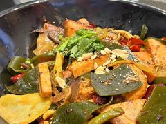 -醉人椒麻辣香锅(王府井喜悦店)