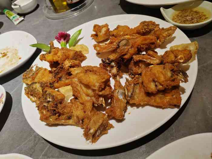 渔意如意·凯宾轩(建六店)-"五一期间去顺德,没有吃到正宗的鱼生,这次