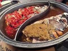 -阿瓦山寨·湘菜现炒·剁椒鱼头王(咸阳总店)