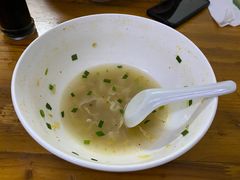 -胖子馄饨坊