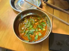 -鸿顺老铁锅美蛙鱼府(解放碑店)