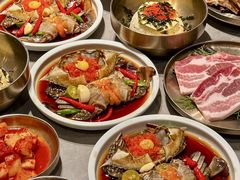 -草家酱蟹炭火烤肉店(珲春南路一店)