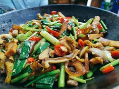 -牛八宝桂林米粉(八里庄店)