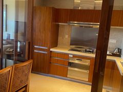 -三亚湾海居铂尔曼度假酒店