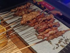 -喝丢一只鞋海鲜烧烤·海肠捞饭(东关街店)