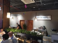 大堂-姜君·千岛湖鱼头馆(浦东大道店)