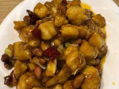 宫爆鸡丁-惠宾楼老菜馆