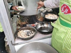 -甘记肥肠粉(马鞍北路店)