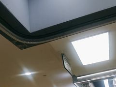 -百荣世贸商城