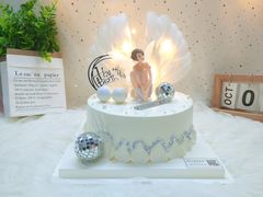 8寸乳脂奶油花仙子-Miss蜜思烘焙(城市广场店)