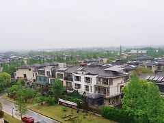 -田园东方蜜桃村的田野营地