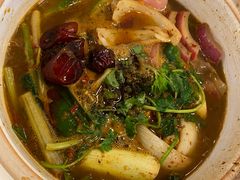 -随变烧烤麻辣鸡煲(佐敦店)