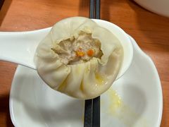 -莱莱小笼·乔艾