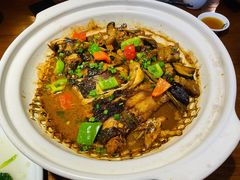 特色鱼头煲-涌觅名灶·本地海鲜宁波菜(财富广场店)