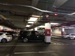 -欢乐海岸-地下停车场