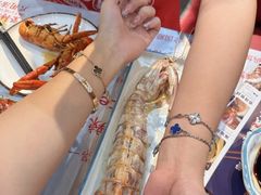 -三妹小龙虾·黄油蟹(华侨城总店)