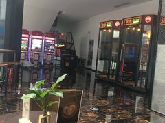 -SFC上影影城(淞南店)