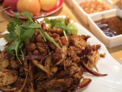 -喝丢一只鞋海鲜烧烤·海肠捞饭(东关街店)