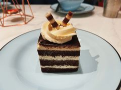 -红宝石·鲜奶小方·海派西点房(肇嘉浜店)