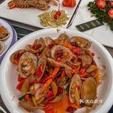 很多人都是慕名而来 主要是味道好吃到爆↓