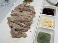 精品手抓滩羊肉-领头羊·西部烧烤·特色菜(北新桥店)