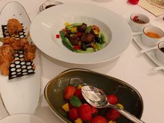 虾皇酱爆炒M9和牛-宝丽轩中餐厅BAOLIXUAN