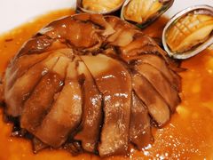 -上海宏泉丽笙酒店憩园咖啡厅