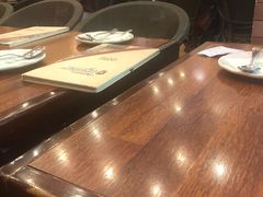 -玛格萝妮比萨屋(四平店)