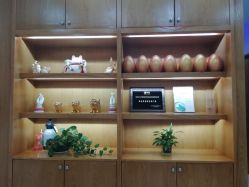 -苗医生专业祛痘·皮肤管理