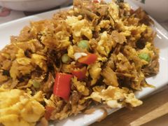 -老乡鸡(上海白玉兰广场店)