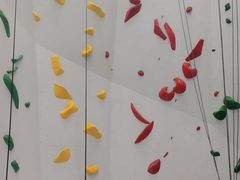 -问山MountQuest攀岩馆