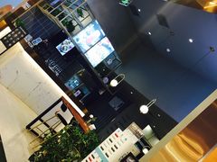-POKEE VIA&Brunch·维娅(重庆来福士店)