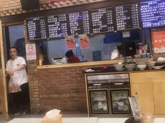 -秦香陕西食府(华贸天地店)