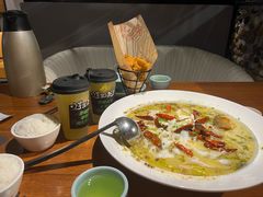 -鱼亨小鲜酸菜鱼(大信店)
