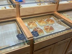 面包甜点陈列柜-原麦世家(府琛大厦店)