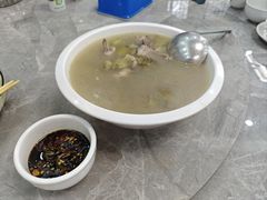 -银峰农庄·特色烧鸡·鲜无花果浸鸡