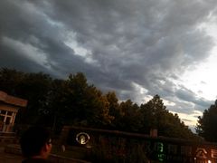 -比尔斯健康烤肉自助餐厅