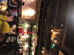 -渝是乎川渝小炒(新世界百货望京店)