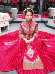 -艾米丽婚纱礼服